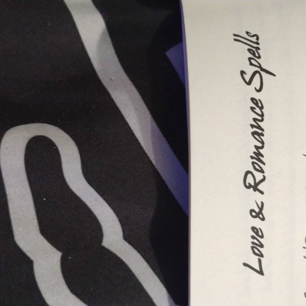 Book of Shadows Spell Book - Picture 10 of 14